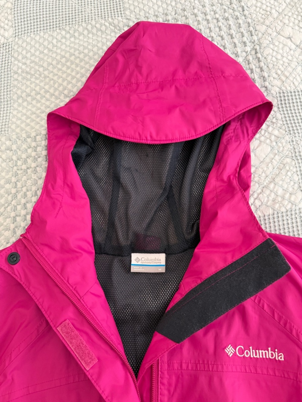 Columbia Arcadia Rain Jacket with Hood